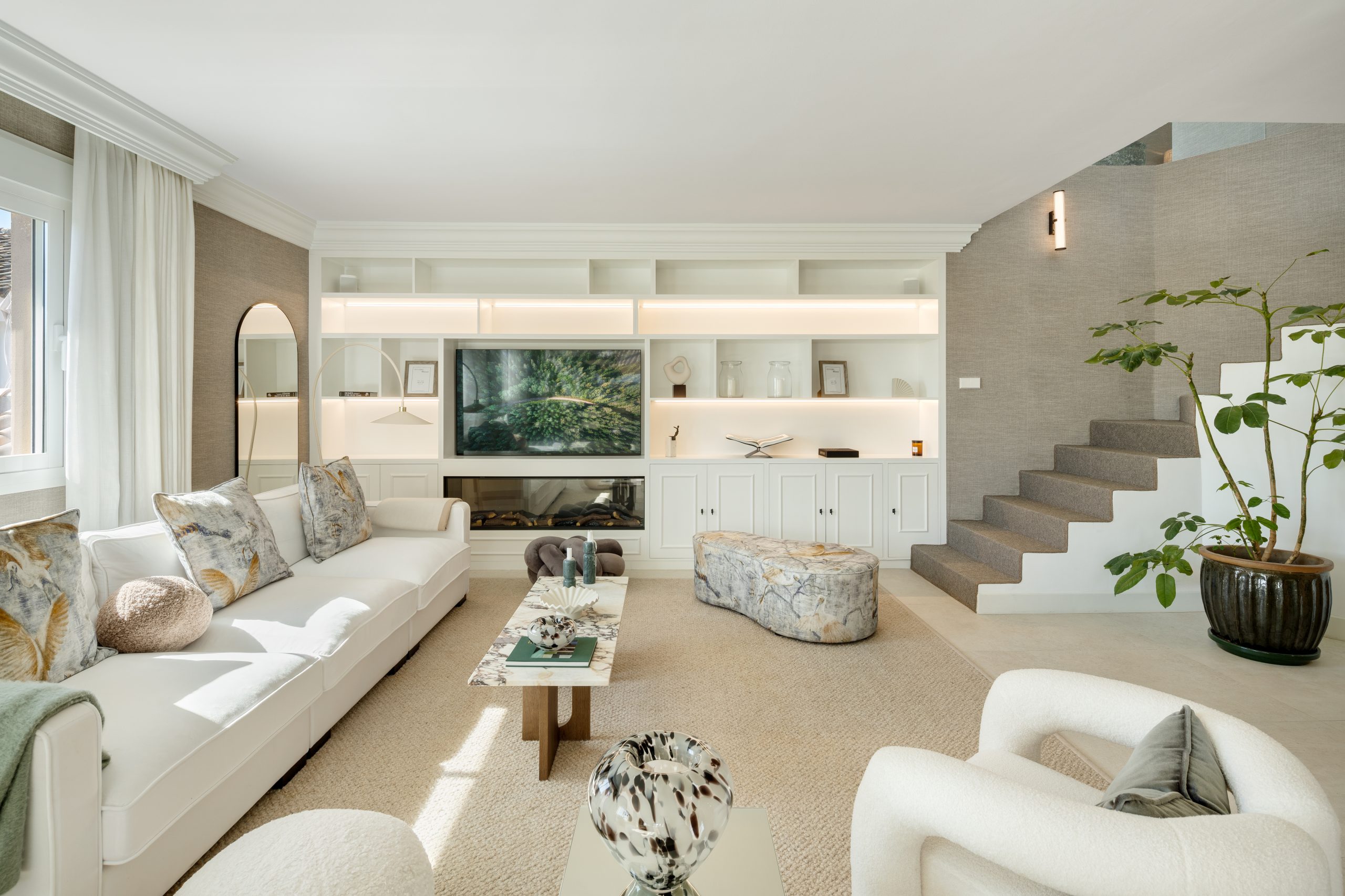 Willa czy Apartament w Marbelli? Co Lepiej Kupić?